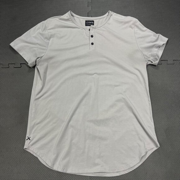 Cuts Other - Cuts Mens Elongated Henley Shirt Gray Short Sleeve Premium Fit Soft Stretchy Fab